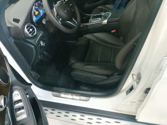 2020款glc260功能讲解？glc260自动泊车