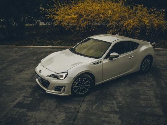 brz斯巴鲁2021是自动挡吗？brz手动还是自动