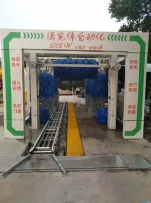 哪里有二手全自动隧道式电脑洗车机卖？二手全自动洗车房