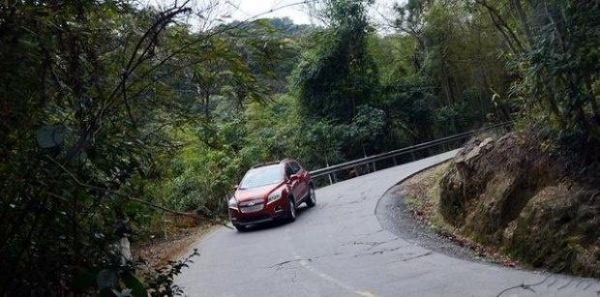 自动挡跑山路怎么样？自动挡走山路