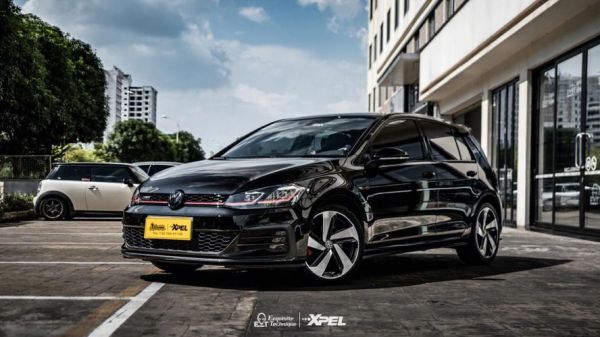 大众高尔夫壁纸（高尔夫汽车壁纸高清壁纸）