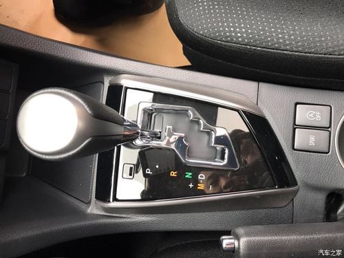 雷凌手柄按钮作用？自动挡手柄按钮