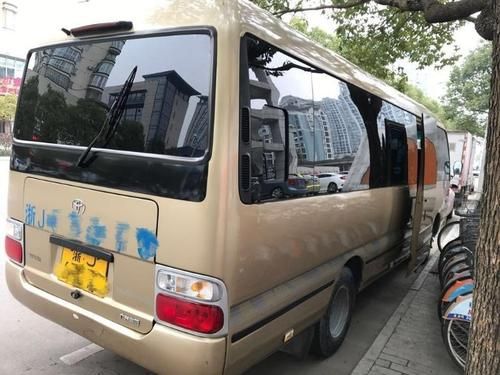 柴油中巴车价格(中巴车烧柴油还是汽油)-图3 柴油中巴车价格(中巴车烧柴油还是汽油)-图3
