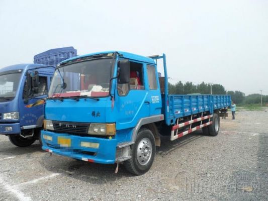 解放平头柴油车(解放平头柴多少钱)-图2 解放平头柴油车(解放平头柴多少钱)-图2