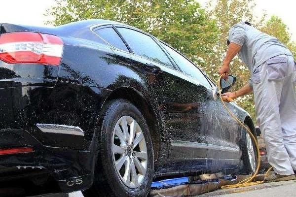 车年检要洗车吗（年检需要洗车吗?）