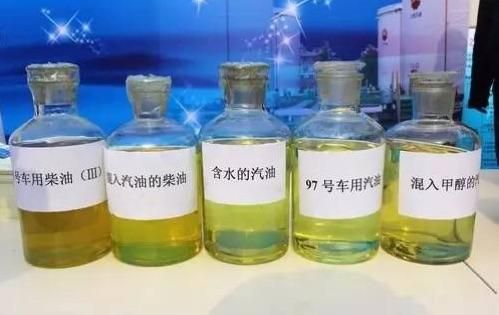 柴油怎么分辨好和差（柴油怎么分辨好和差的区别）-图1