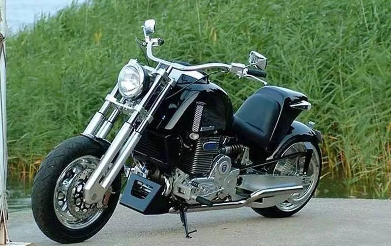 柴油摩托跑车（量产柴油摩托车）-图1