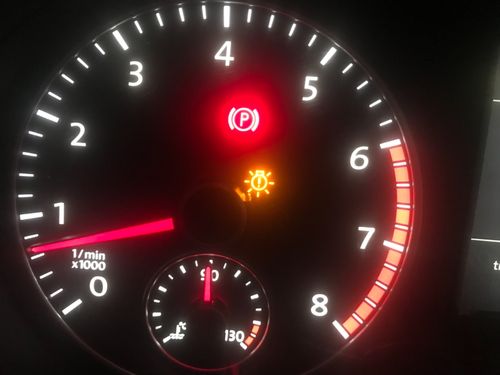 新能源仪表盘出现太阳(新能源仪表盘出现太阳标志)-图1 新能源仪表盘出现太阳(新能源仪表盘出现太阳标志)-图1