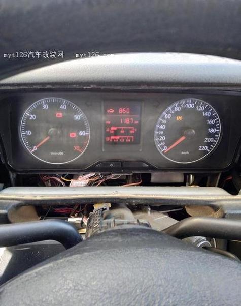 03年捷达改10仪表盘（老款捷达改装液晶仪表盘）