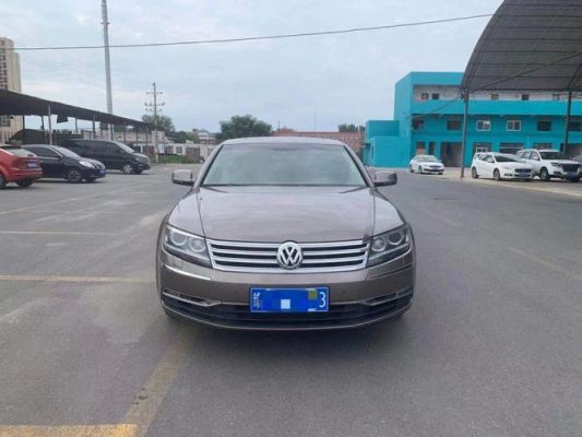 大众辉腾汽车报价(大众辉腾报价及图片参数配置)-图2 大众辉腾汽车报价(大众辉腾报价及图片参数配置)-图2