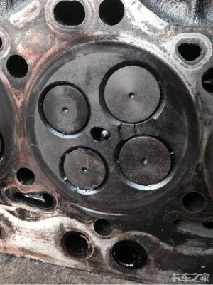 柴油机缸盖裂开（单缸柴油机缸盖裂了能粘上吗）