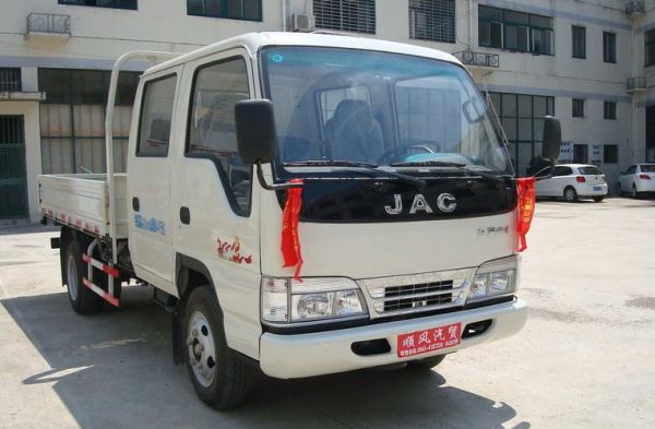 江淮双排座柴油小货车(江淮双排座柴油小货车图片)-图3 江淮双排座柴油小货车(江淮双排座柴油小货车图片)-图3