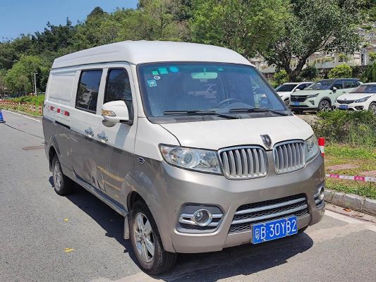 金杯海狮柴油省钱吗(金杯海狮货运版有柴油版得吧)-图2 金杯海狮柴油省钱吗(金杯海狮货运版有柴油版得吧)-图2